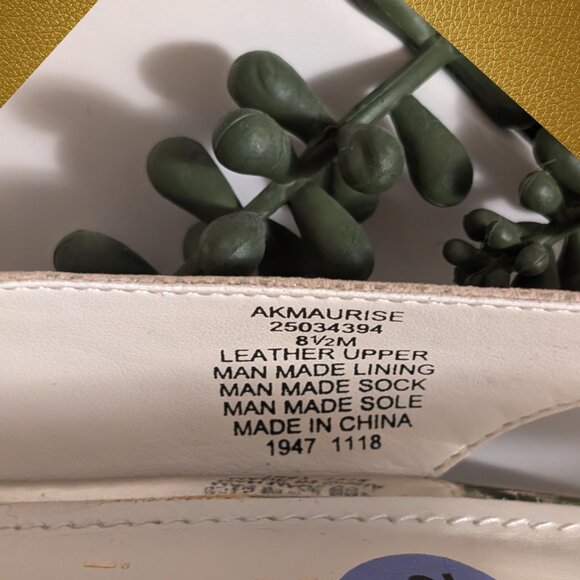 Anne Klein Slingback Open Toe Leather Chunky Heel Pale Gold, Sz 8.5 NWOT - Picture 13 of 13